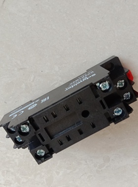 施耐德插拔式继电器插RXZE1M2C