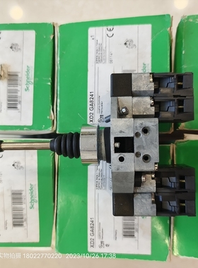 主令开关十字开关XD2GA8241 4NOZB2-BE101 XD2GA982417 XD2PA24CR