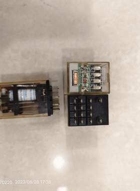 OMRON欧姆龙继电器G2A-4L32A 110VAC 14脚库存备品备件原装正品