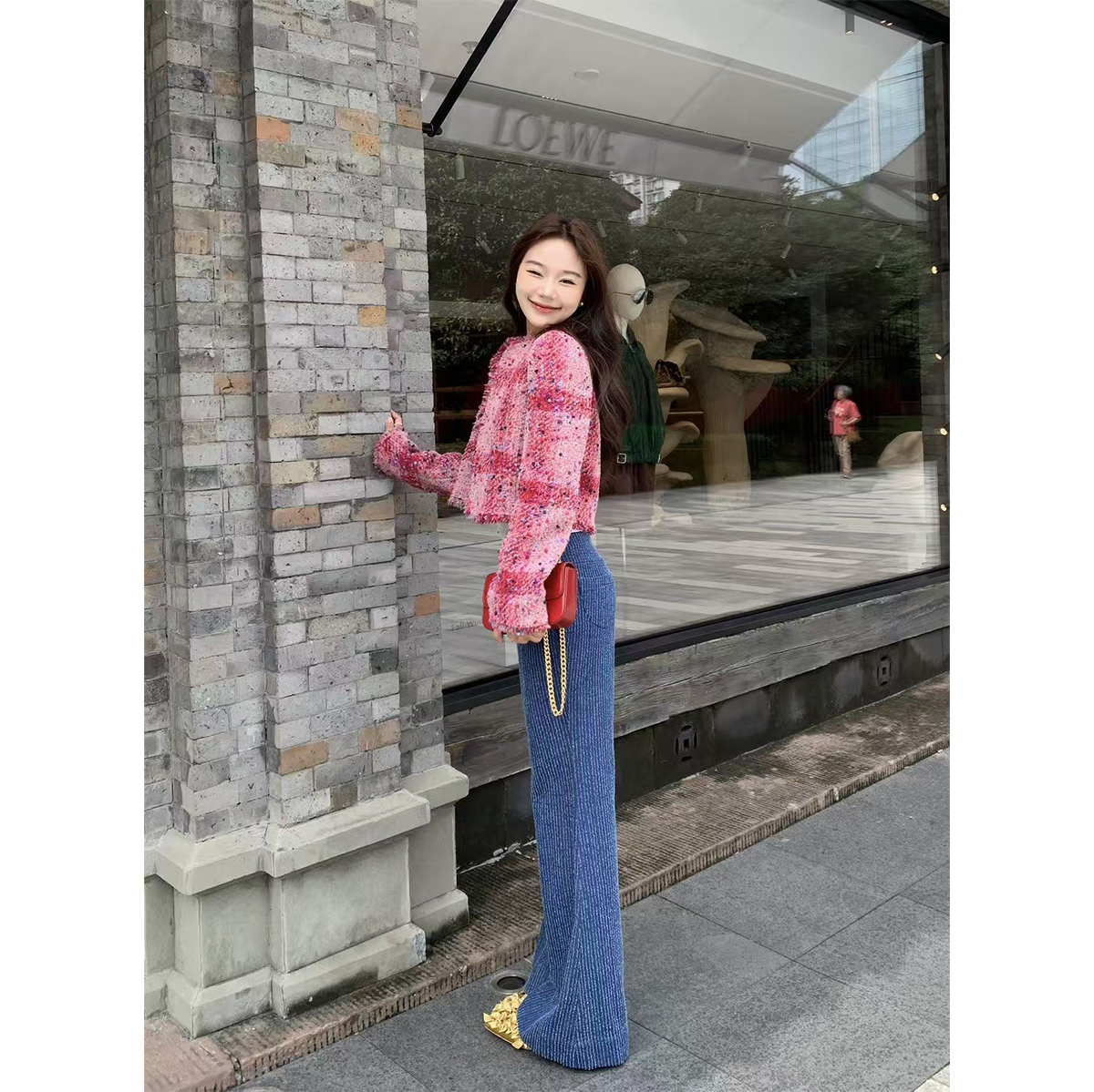 【TKIKI】出街超吸睛 重工设计感喇叭牛仔裤女 高腰提臀长裤