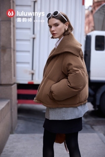 露韵诗2025冬季加厚条绒短款羽绒服女268262专柜正品