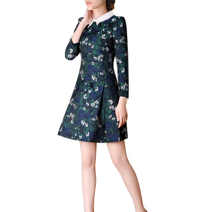 尘埃之家2026春装新品七分袖修身提花碎花拼接大摆连衣裙女A36