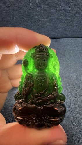 天然翡翠A货墨翠大势至观音菩萨吊坠雕工精湛打灯满绿带证书礼盒