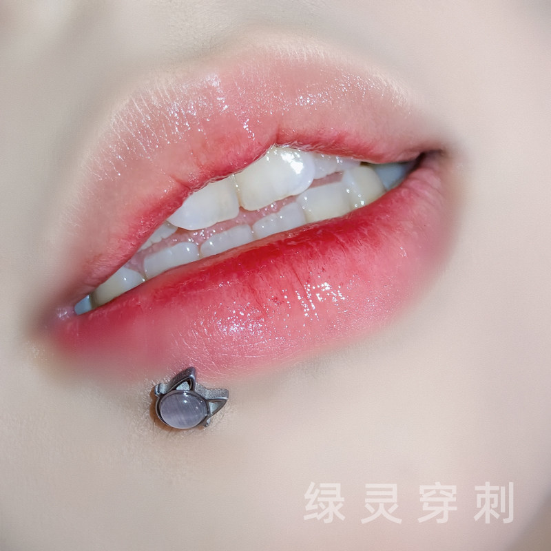 绿灵 猫咪猫眼石唇钉 ins辣妹钛钢内螺纹直钉耳骨钉男女穿刺饰品,饰品/流行首饰/时尚饰品新,唇环/唇钉,淘宝优惠券,粉丝福利购,淘宝优惠卷