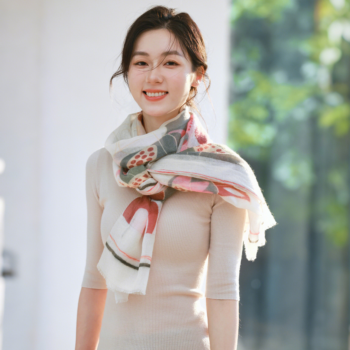 纯山羊绒围巾丝巾女款2025新款 轻奢高级感精细高端品牌轻薄女士