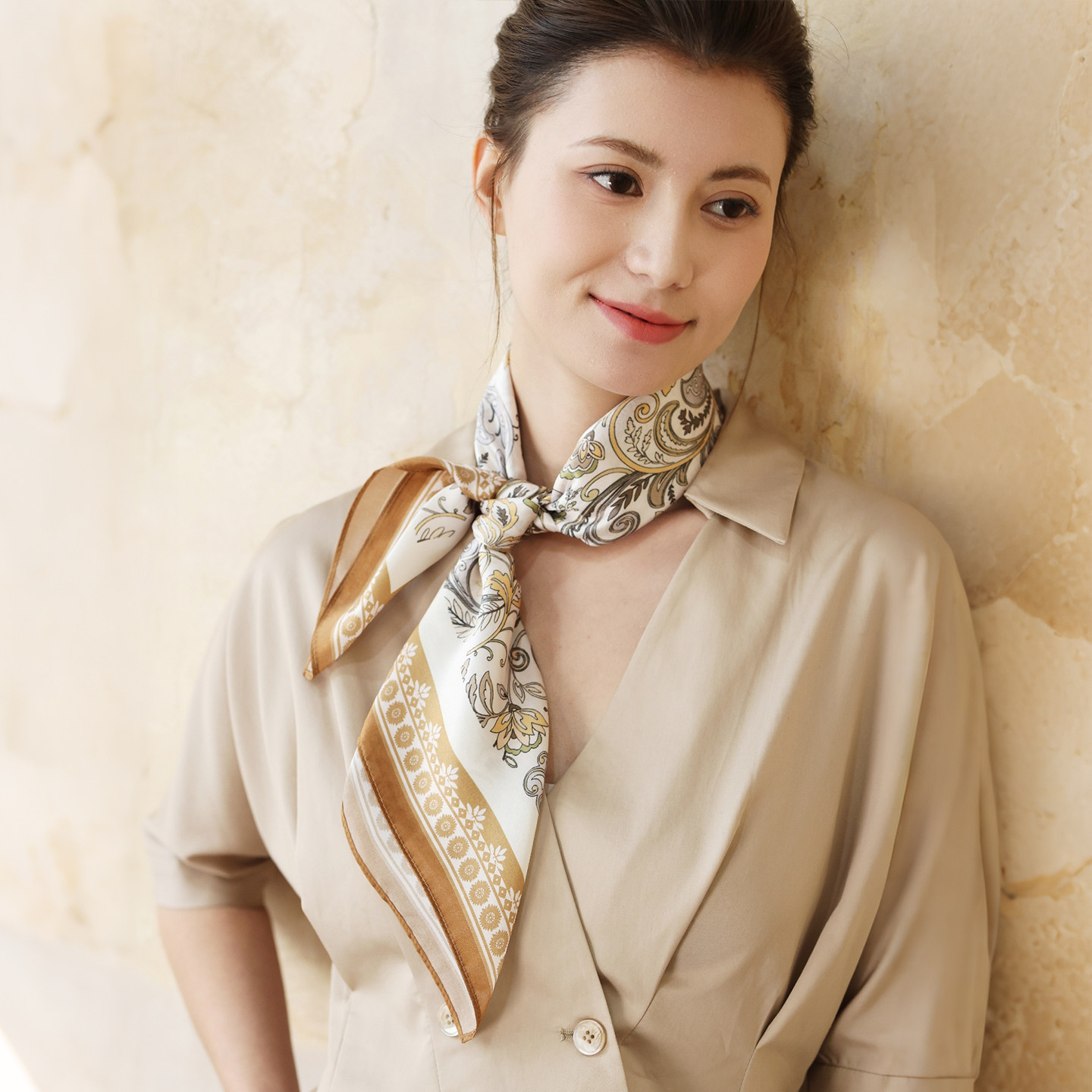 真丝丝巾2026新款女款夏季薄款护颈防晒系脖子高级感小方巾70夏天