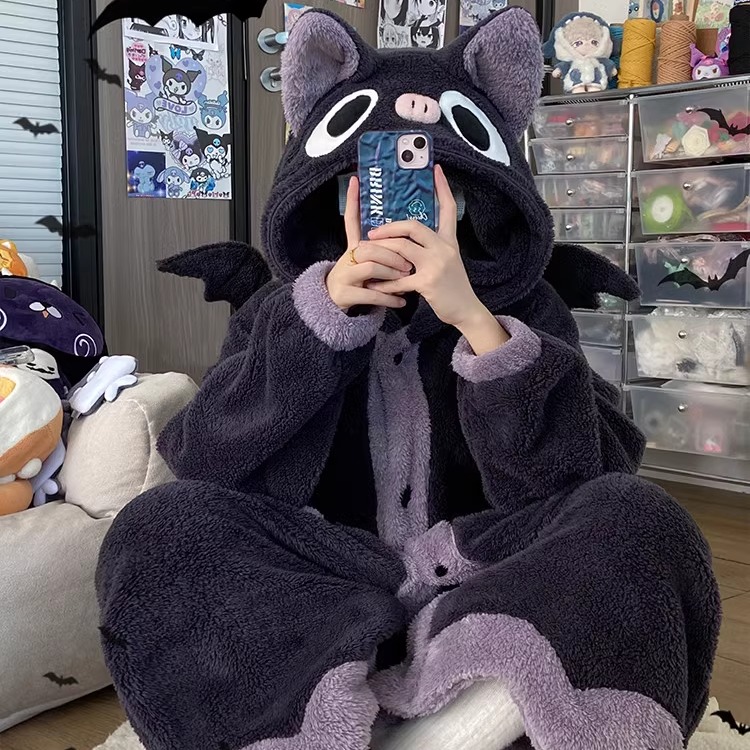 万圣节可爱小蝙蝠闺蜜加厚大码睡袍女冬季珊瑚绒睡衣连体衣家居服