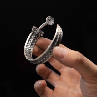 阿林饰界越王勾剑手镯传统文化手工制作