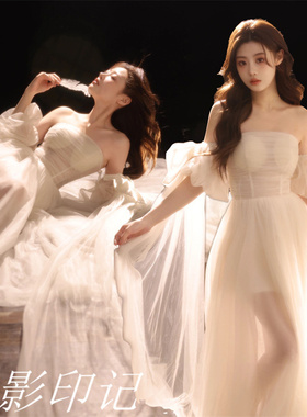 影楼拍照法式光影少女写服装温柔唯美公主风白月光艺术照摄影婚纱