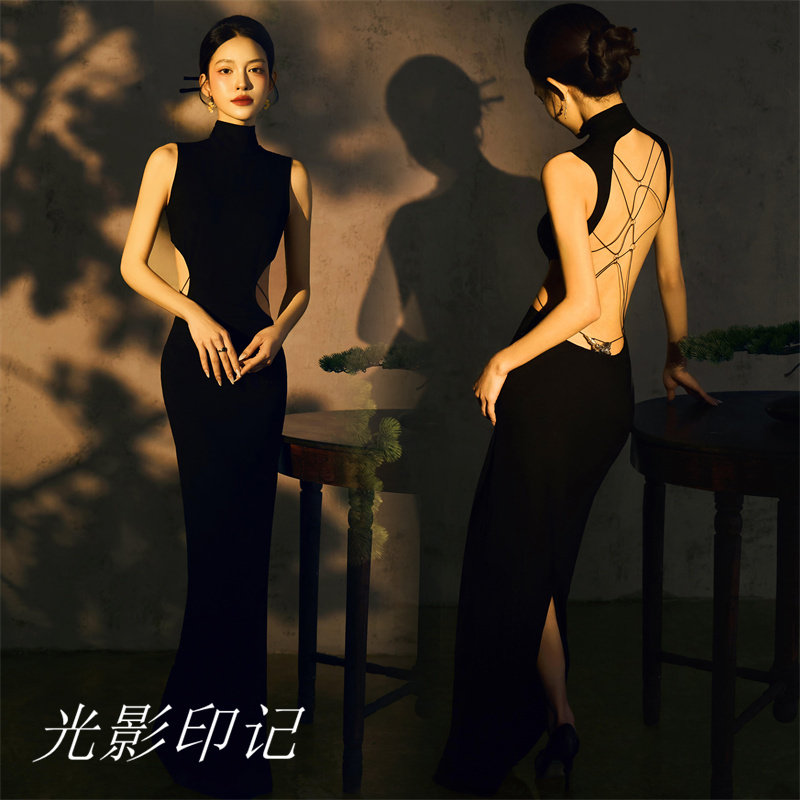 夏季黑色纯欲修身包臀美背连衣裙