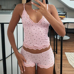 FabGirls 法式甜美蕾丝拼接碎花吊带背心 辣妹显瘦短裤居家两件套