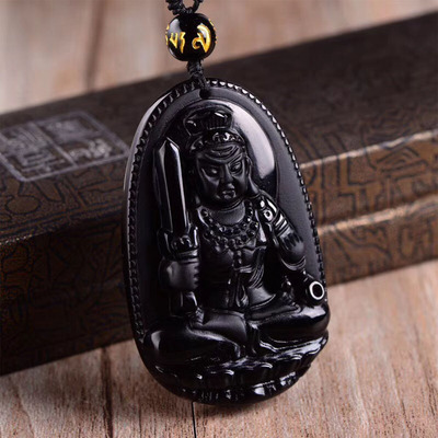 天然黑曜石不动尊生肖鸡吊坠
