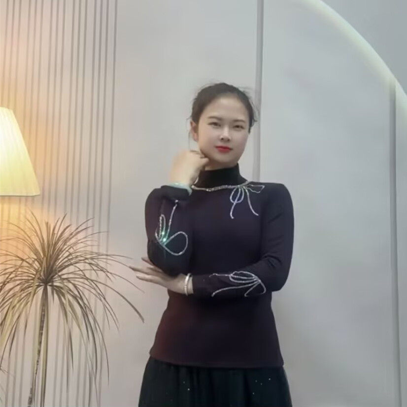 秋冬新款广场舞服装女半高领蝴蝶结烫钻洋气打底衫弹力显瘦跳舞衣,运动/瑜伽/健身/球迷用品,广场舞上装,淘宝优惠券,粉丝福利购,淘宝优惠卷