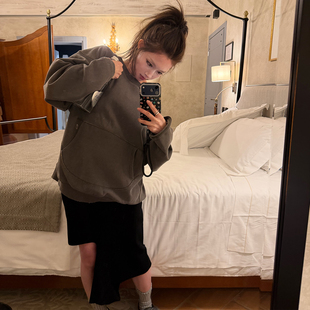 2026新款 Avocadong 卫衣女款 长袖 无帽上衣外套 水洗灰圆领宽松款