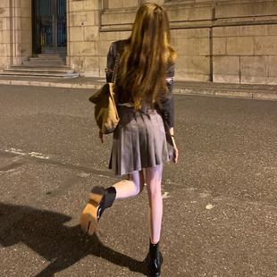 Avocadong 来点不一样的百褶裙 不规则毛边设计A字短裙中长款半裙