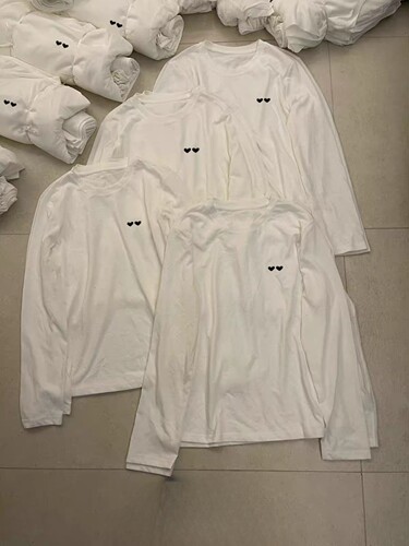 韩系通勤百搭双爱心刺绣打底衫女宽松圆领纯色棉t女生长袖T恤上衣