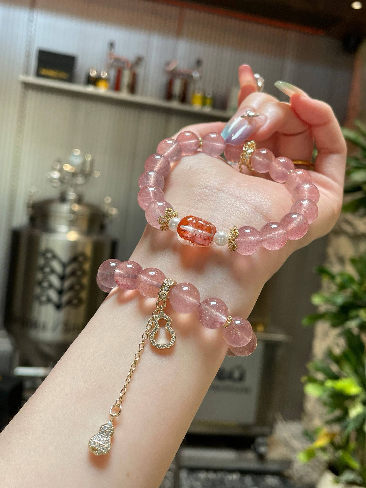 草莓晶招桃花粉水晶手链女黄水晶金发晶招财暴富旺事业转运珠