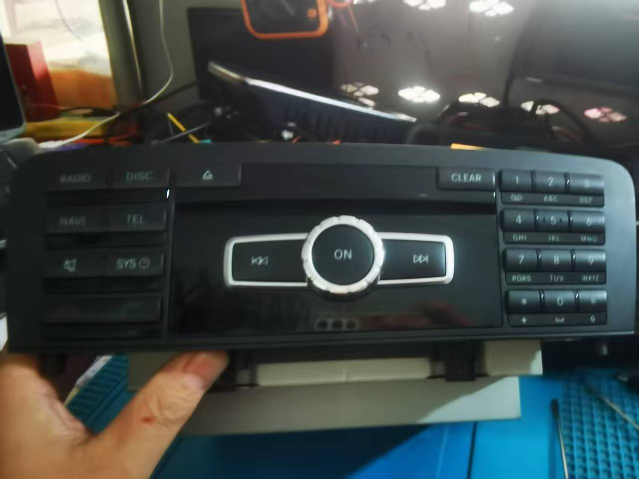 适用于W204/212中控主机