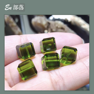 高档天然捷克玻璃陨石亮绿色亮光面方糖单珠穿手链高端配饰宇宙石
