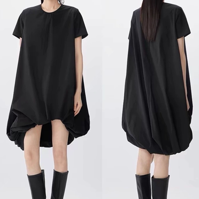 B712 夏新品短袖连衣裙小黑裙女宽松灯笼下摆短袖夏季极简裙子