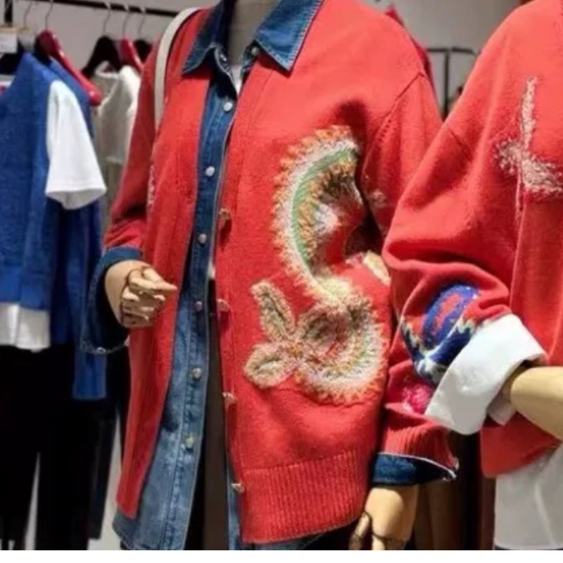 A442V领单排不规则金扣亮丝细闪新年氛围感复古风毛衣开衫