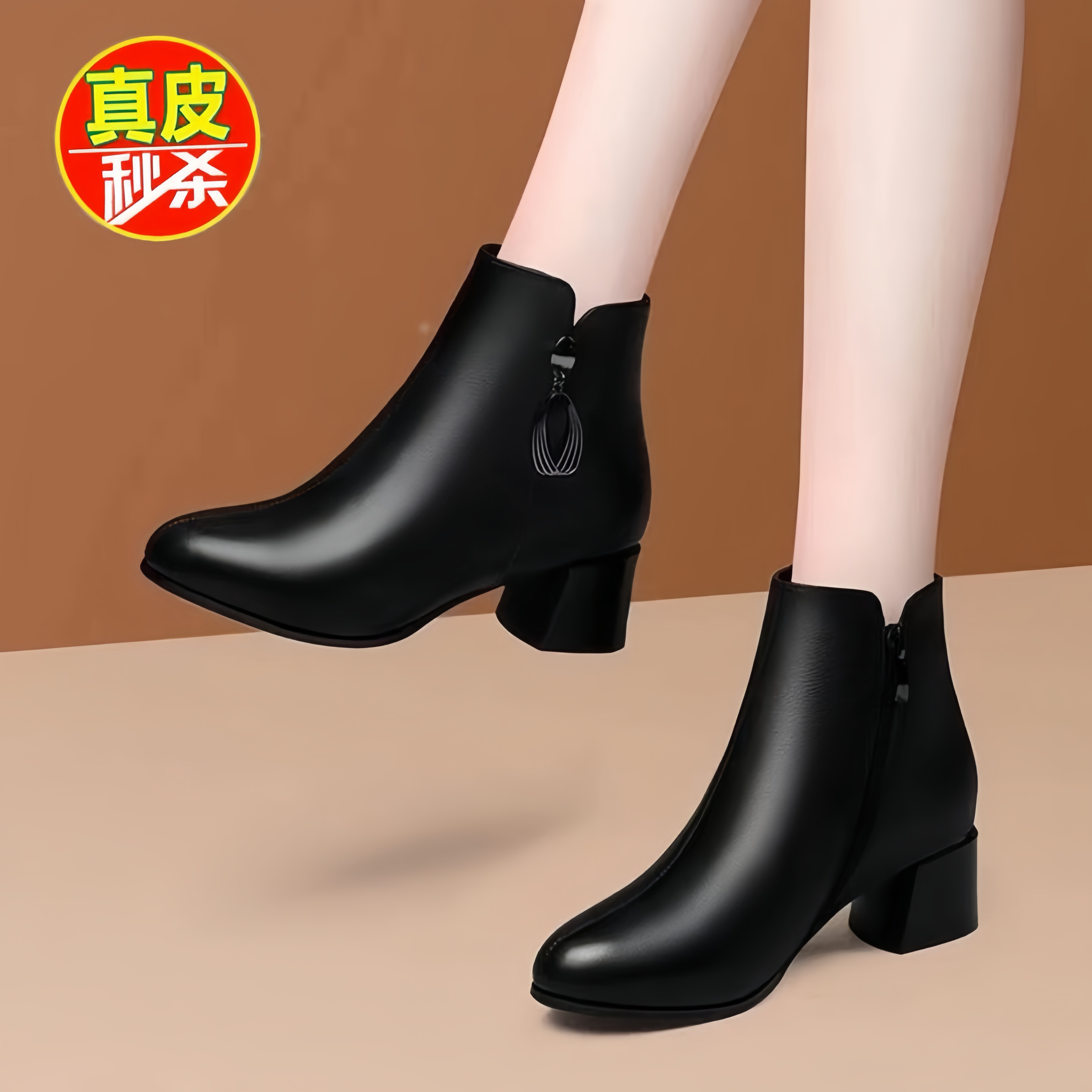 粗跟真皮小短靴女2024冬季新款大码妈妈中跟靴高腰跳舞皮鞋马丁靴