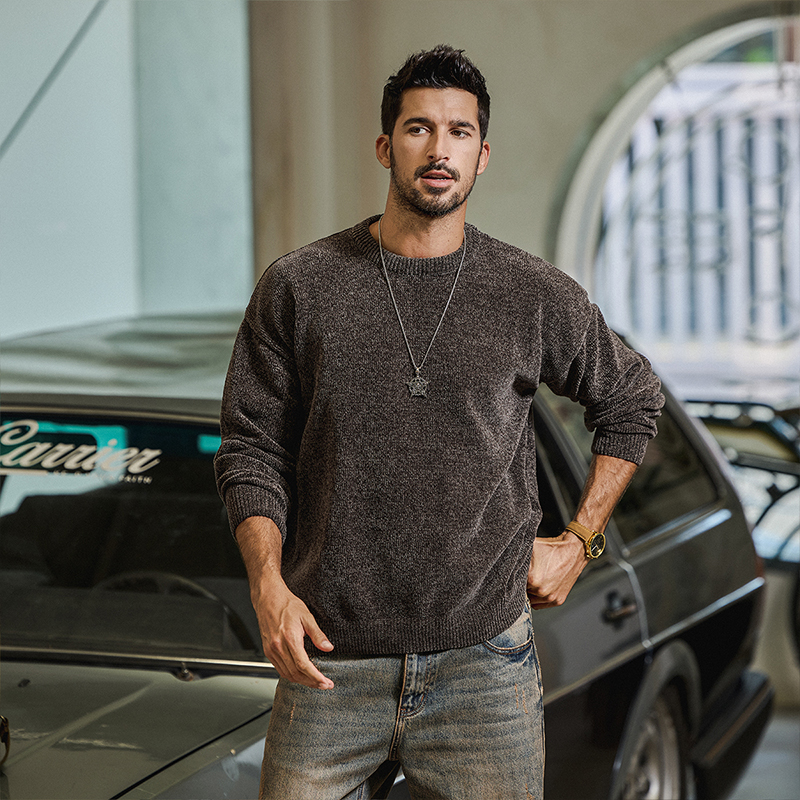 秋冬保暖软糯雪尼尔圆领毛衣男