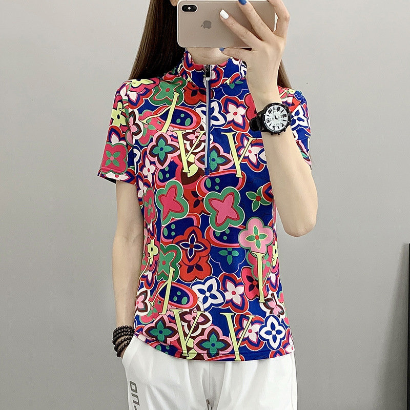 沃丽蔓户外服装时尚吸湿透气