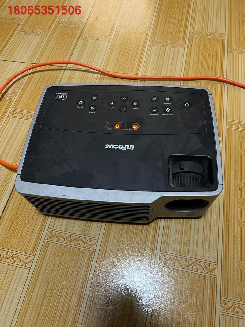 议价富可视infocus in39c投影仪 w500   老投影议价