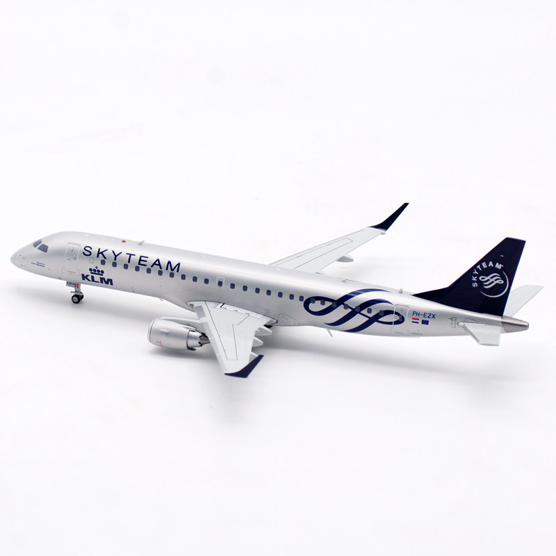 现货1:200 荷兰皇家航空 emb190-100std ph-ezx 客机模型 xx20262