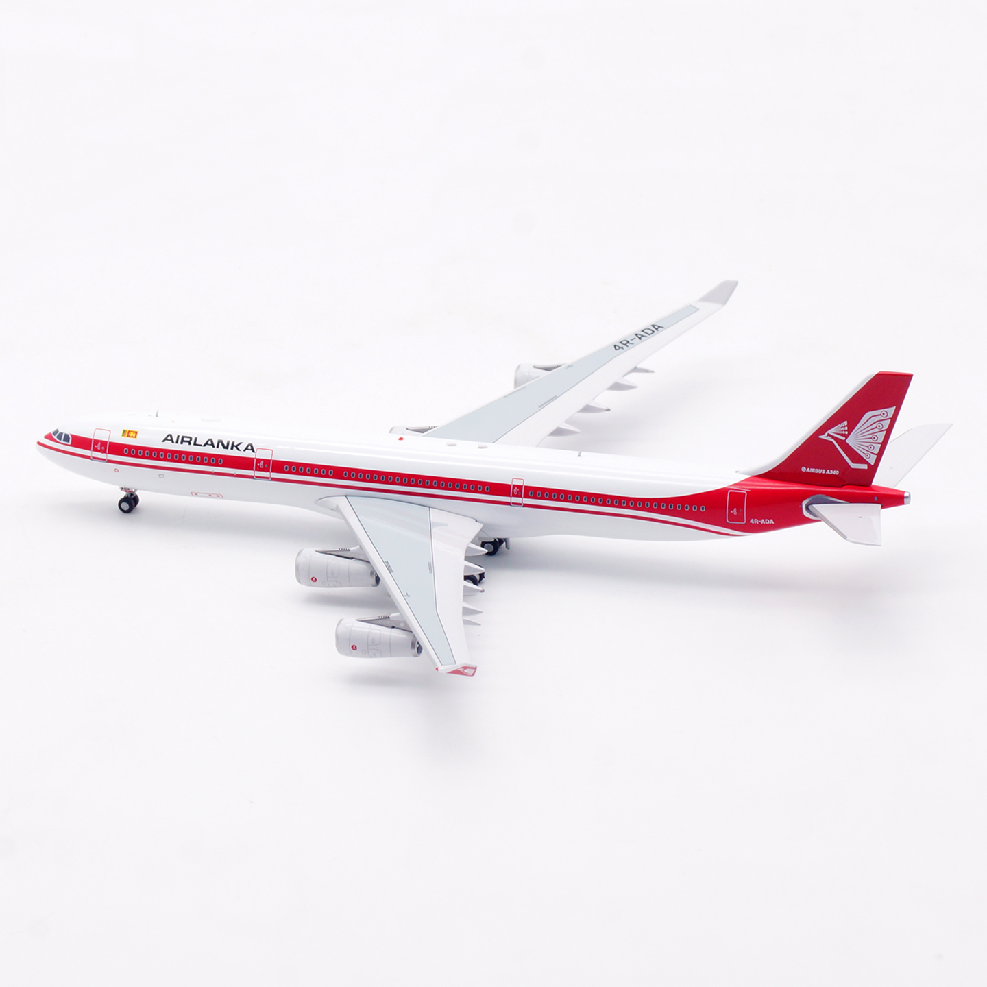 AV斯里兰卡航空A340-3004R-ADA