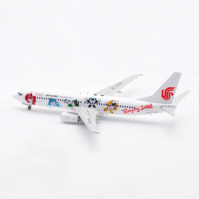 现货:1:200 中国国际航空 B737-800 B-5176 福娃 客机模型 AV2084