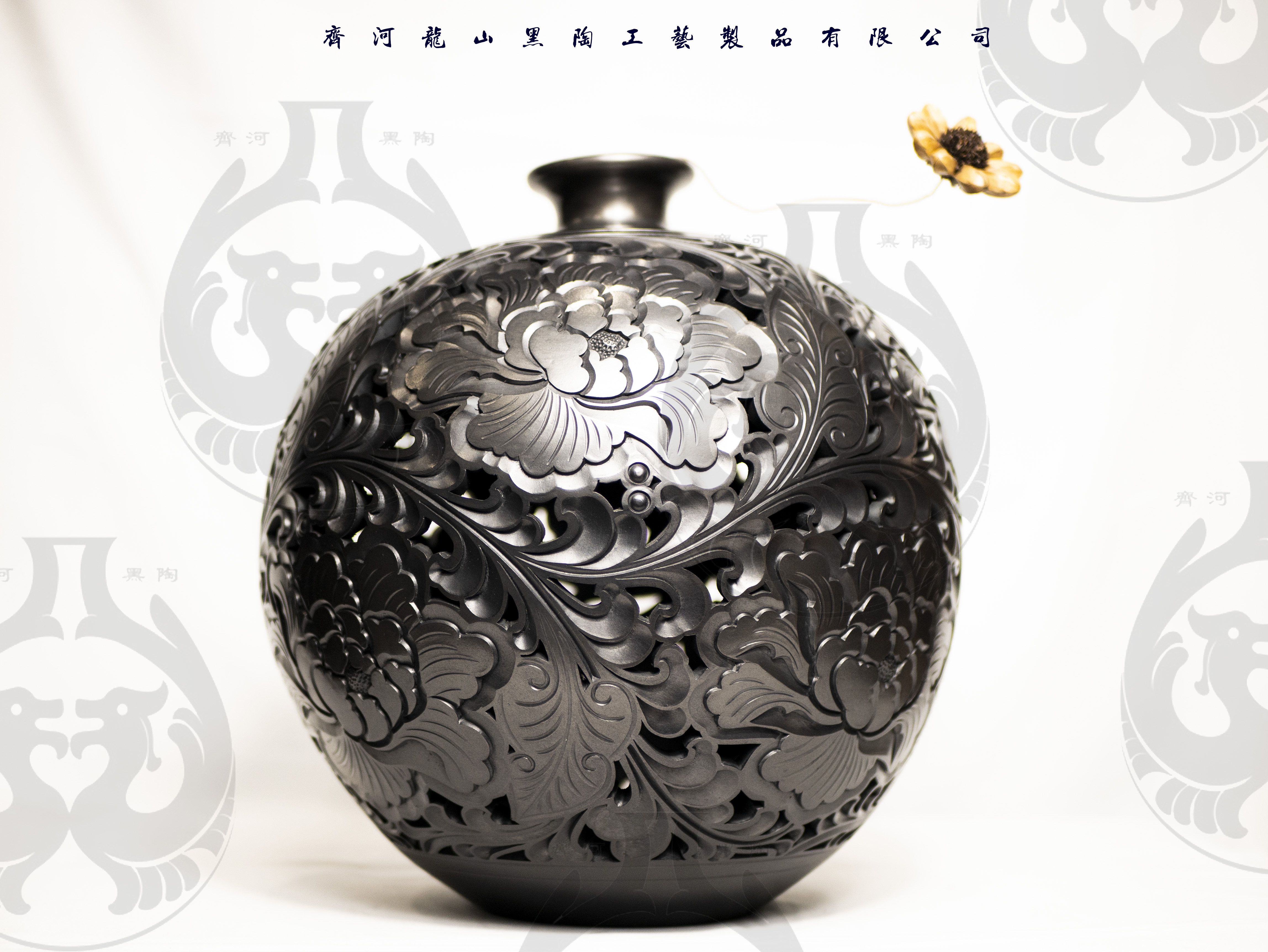 高端手工国潮富贵装饰品摆件客厅干花商务非遗新中式小口大牡丹罐