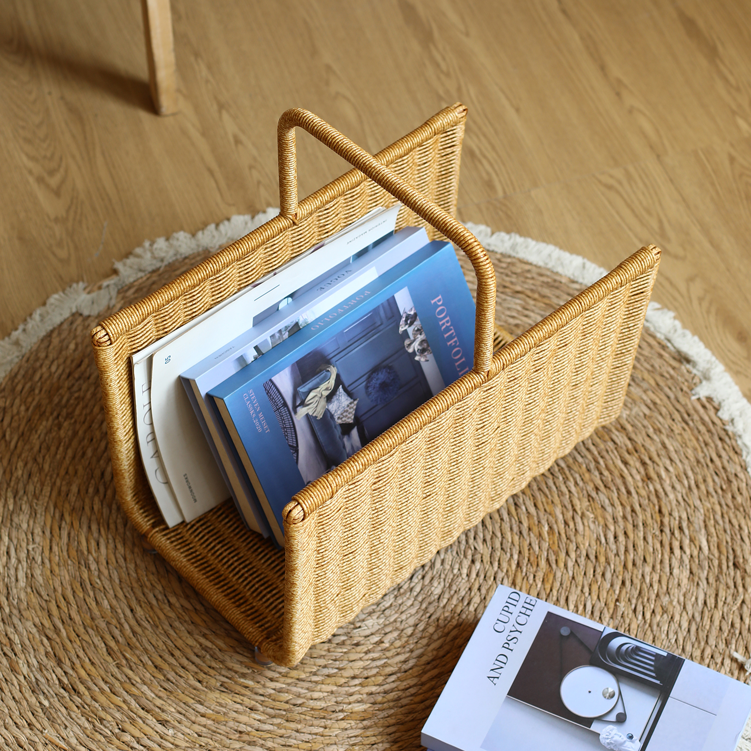 Kens仿藤编创意书报收纳筐民宿咖啡馆家用杂志画报整理架手提篮大