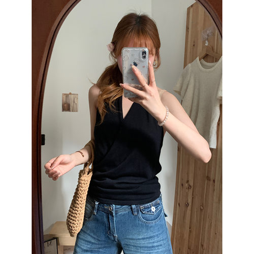 自留款 黑色气质挂脖针织背心女夏高级感修身显瘦V领露背无袖上衣