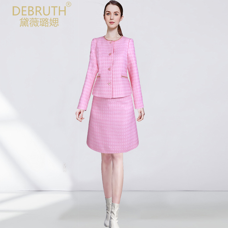 黛薇璐媤小香风外套配A裙2件套