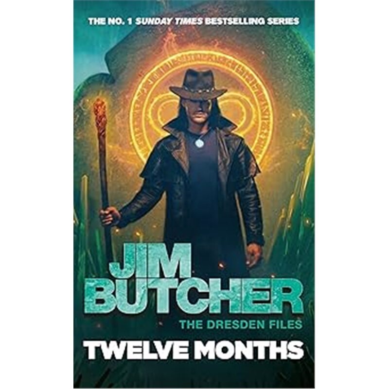 现货 十二个月 Twelve Months 英文原版 上海外文 9780356515762