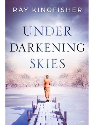 预订Under Darkening Skies