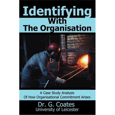 按需印刷Identifying With The Organisation:A Case Study Analysis Of How Organisational Commitment Arises.[9780595223992]