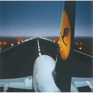 the Crane 预订The Lufthansa Years Design Wings