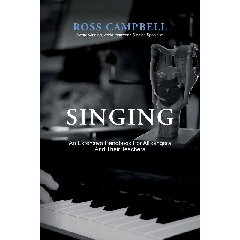 按需印刷SINGING - AN EXTENSIVE HANDBOOK FOR ALL SINGERS AND THEIR TEACHERS[9780995580404]