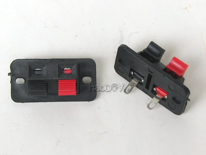 2位功放音箱接线线夹插座