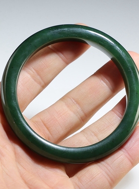 【61口】和田玉手镯 天然碧玉有水线妈妈奶奶玉镯送证书 楼叔孤品
