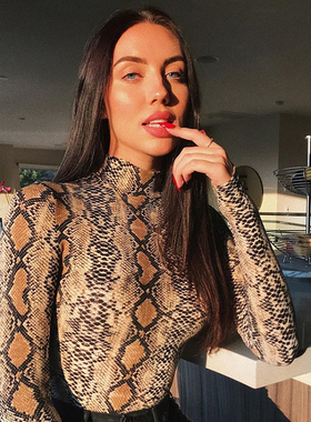 2024欧美性感蛇纹紧身长袖连体衣女 修身显瘦打底衫上衣bodysuit