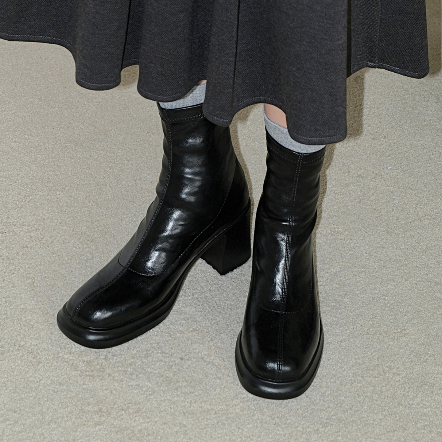 复古简约粗跟百搭瘦瘦弹力靴