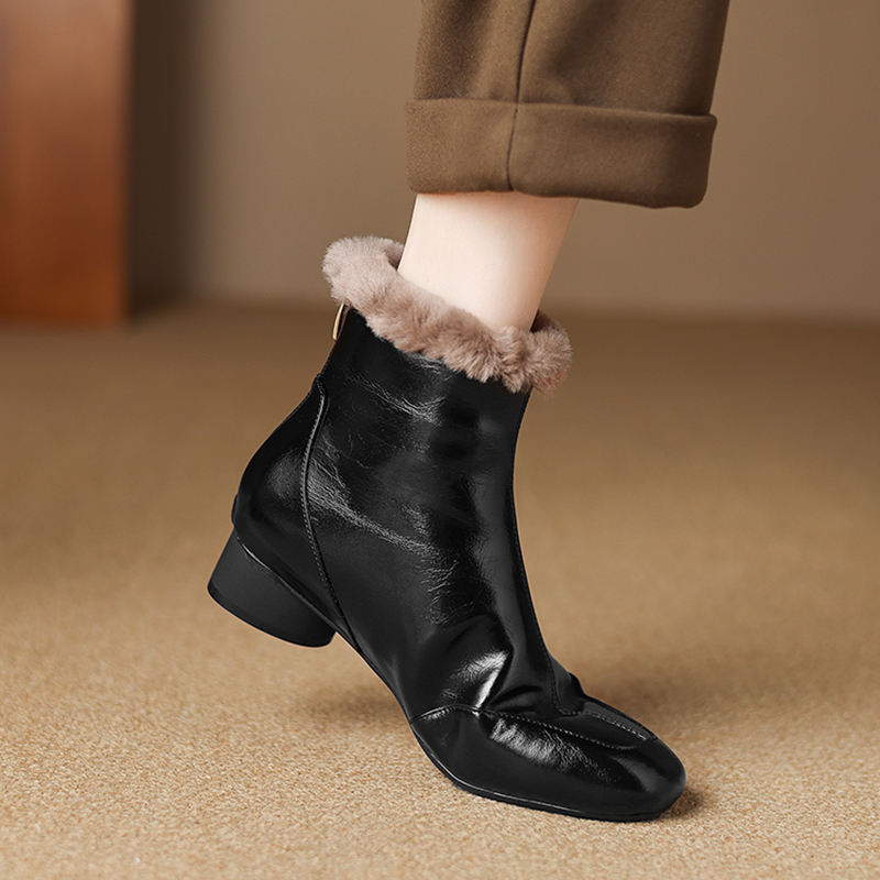 粗跟圆头时尚百搭加绒雪地靴短靴