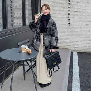 韩系复古格子设计感皮毛一体厚外套女2025冬季新款宽松慵懒风棉服图片
