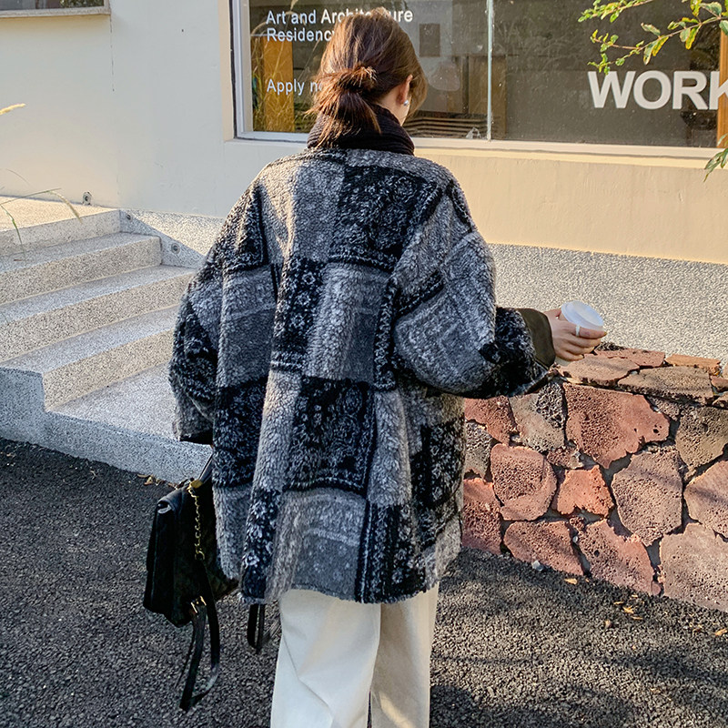 韩系复古格子设计感皮毛一体厚外套女2025冬季新款宽松慵懒风棉服图片