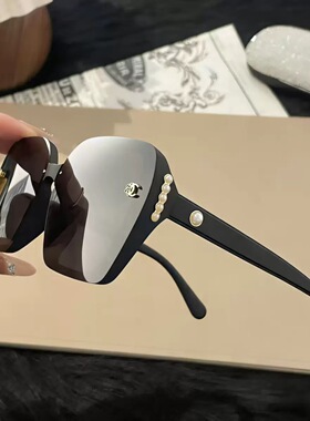 2026新款珍珠墨镜女高级感小香风太阳镜防紫外线开车偏光防晒眼镜