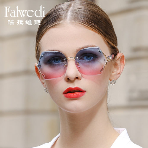太阳镜女式防紫外线圆脸大脸显瘦时尚渐变无框墨镜2026新款素颜镜